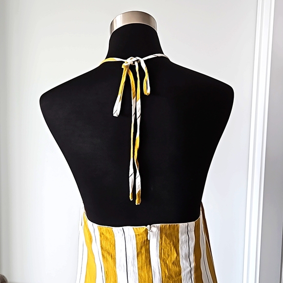 Halter sundress - Picture 7 of 8